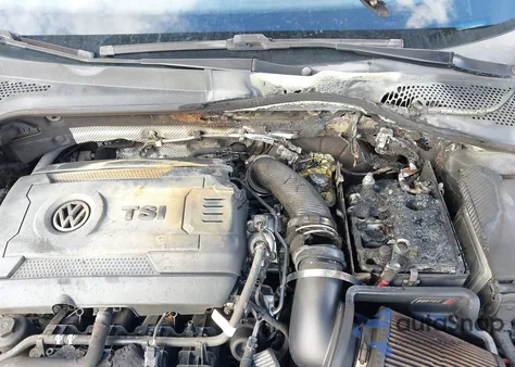 2017 Volkswagen Golf Tsi S 4-Door/Tsi Se 4-Door/Tsi Sel 4-Door/Tsi Wolfsburg Edition 4-Door from USA, damaged, VIN 3VW217AU4HM042760